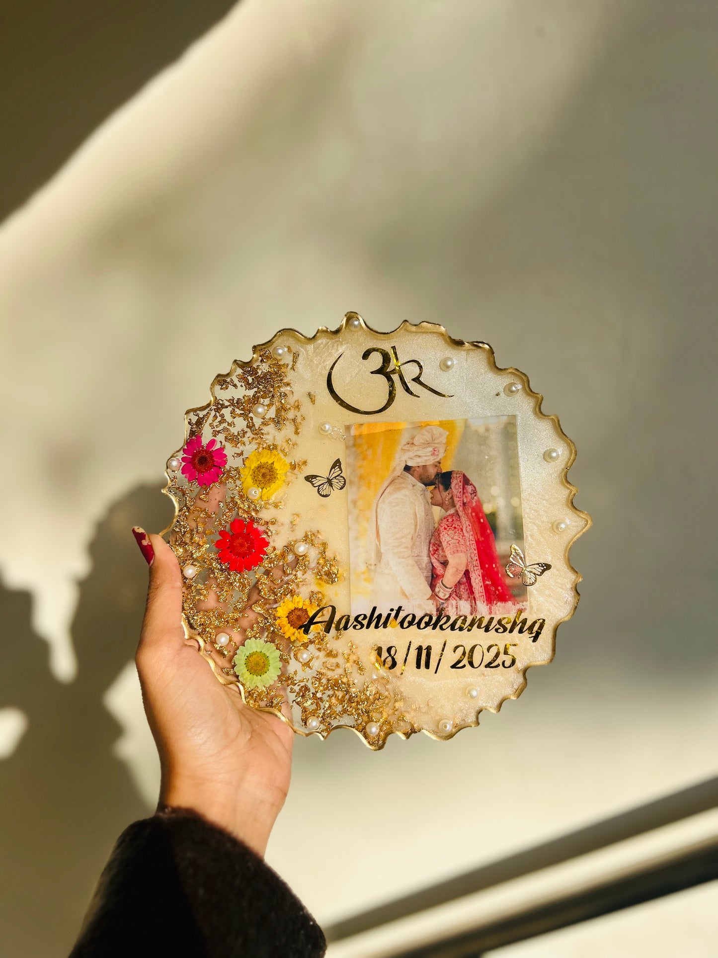 Resin photo frame