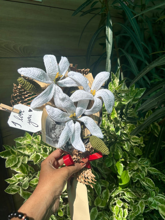 Husn-e-Gul ( Lily Bouqet )